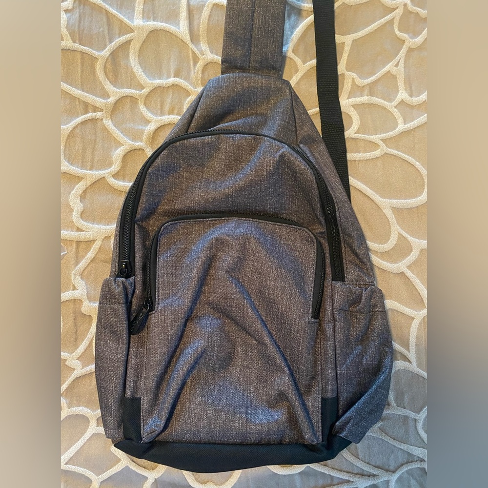 Brand New Thirty-One Adjustable Sling Backpack
